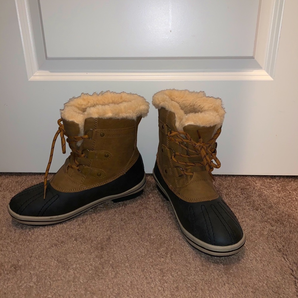 Bear Paw Fur Lined Boots